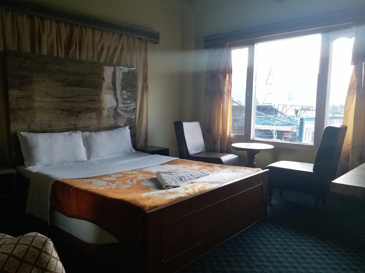 Hotel Marigold Покхара Екстер'єр фото