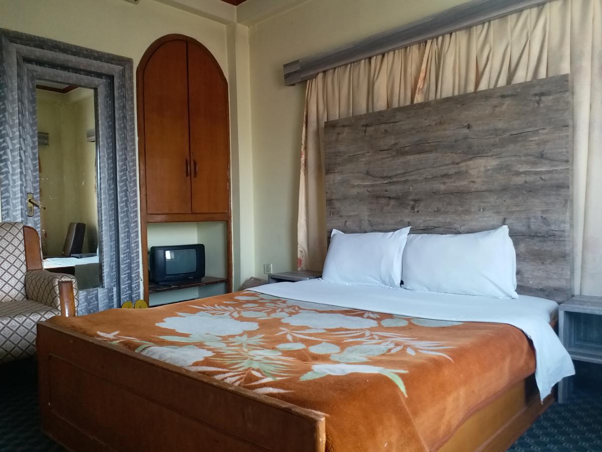Hotel Marigold Покхара Екстер'єр фото
