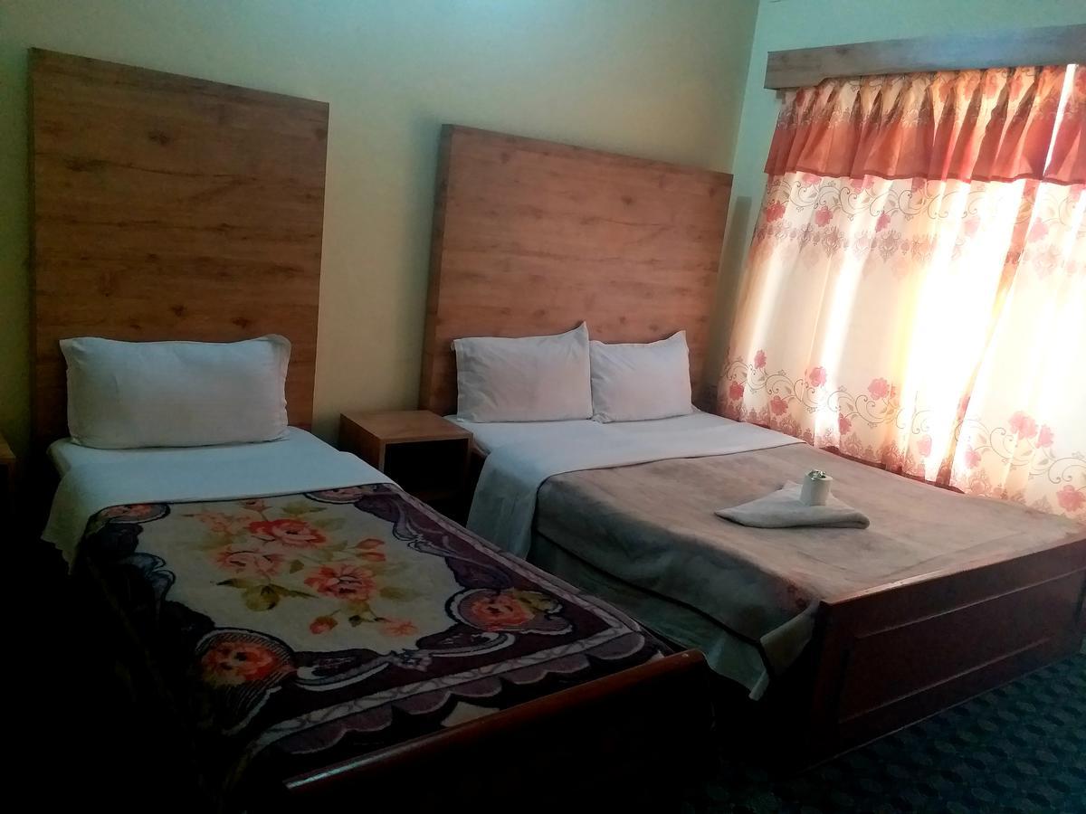 Hotel Marigold Покхара Екстер'єр фото
